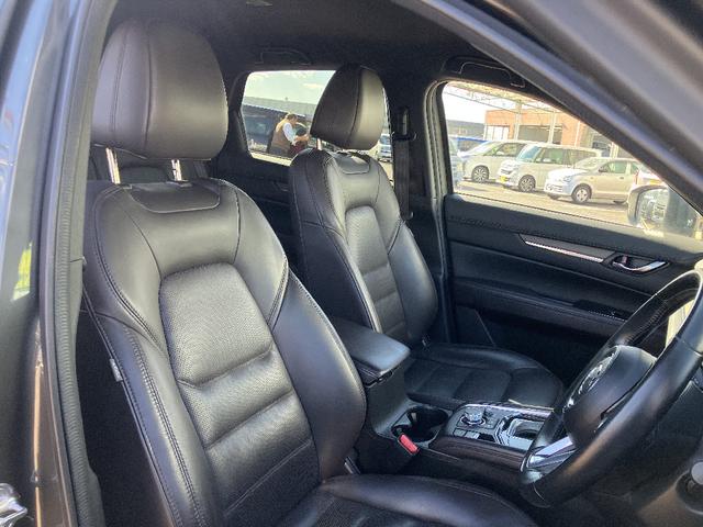 ＣＸ－５ ＸＤ　エクスクルーシブモード　ＢＯＳＥスピーカー　３６０°ビューモニター　ナビ　ＴＶ　スマートキー　ＥＴＣ　レーダークルコン　クリアランスソナー　レーンアシスト　パワーシート　衝突被害軽減　ＬＥＤ　電動リアゲート　１９インチアルミ（28枚目）