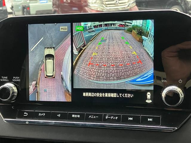 アウトランダーＰＨＥＶ ブラックエディション　４ＷＤ　ルーフレール　マイパイロット　マルチアラウンドモニター　純正ナビ　ＴＶ　スマートキー　ドラレコ　衝突被害軽減　クリアランスソナー　レーンアシスト　パワーシート　ＬＥＤ　パワーバックドア　ＨＵＤ（11枚目）