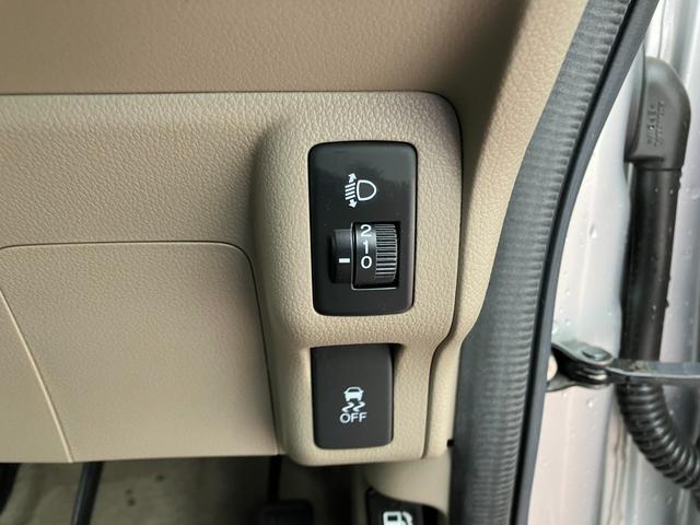 Ｎ－ＢＯＸ＋ Ｇ　車いす仕様車　福祉車輌　ウィンチ　スロープ　ＥＴＣ　両側スライドドア　キーレスエントリー　アイドリングストップ　ベンチシート　盗難防止システム　ＡＢＳ　ＥＳＣ　ＣＤ　衝突安全ボディ　エアコン　パワーステアリング（10枚目）