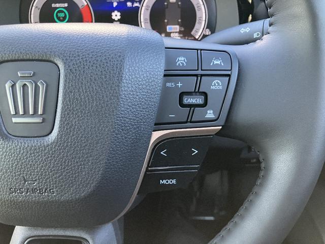 クラウンクロスオーバー Gアドバンスド・レザーパッケージ 4WD モデリスタエアロ パノラミックビューモニター ナビ TV 4眼LEDヘッドライト スマートキ 衝突被害軽減 クリアランスソナー レーダークルコン レーンアシスト ETC シートクーラー HUD(16枚目)