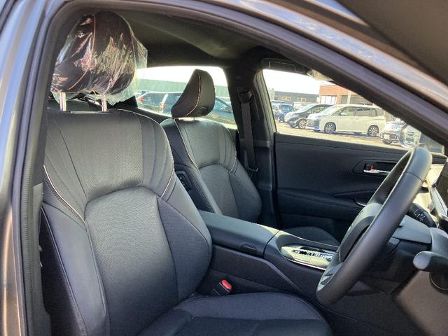 クラウンクロスオーバー Gアドバンスド・レザーパッケージ 4WD モデリスタエアロ パノラミックビューモニター ナビ TV 4眼LEDヘッドライト スマートキ 衝突被害軽減 クリアランスソナー レーダークルコン レーンアシスト ETC シートクーラー HUD(17枚目)