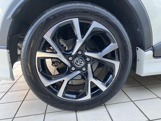 Ｃ－ＨＲ Ｇ　モデリスタエアロ　ブーストインパルススタイル　純正９インチナビ　ＴＶ　バックカメラ　純正ドラレコ　ＥＴＣ　クリアランスソナー　レーダークルコン　レーンアシスト　衝突軽減　ＬＥＤ　ＢＳＭ　シートヒーター（22枚目）