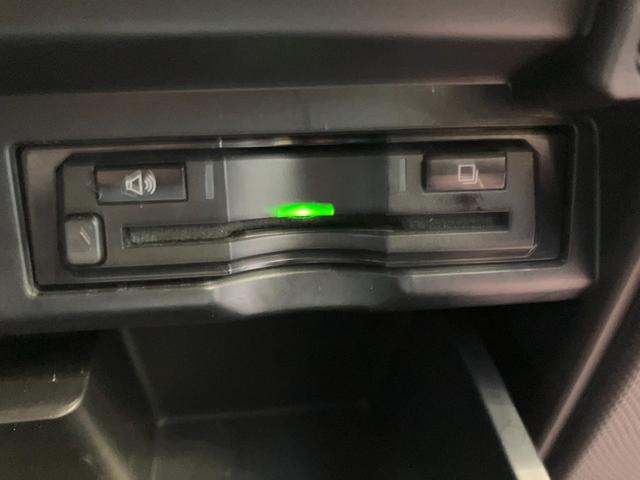 エスティマ アエラス　プレミアム　ツインサンルーフ　フリップダウンモニター　ナビ　ＴＶ　バックカメラ　スマートキ　ＥＴＣ　クルコン　クリアランスソナー　レーンアシスト　衝突軽減　両側電動スライドドア　オートマチックハイビーム　ドラレコ（9枚目）