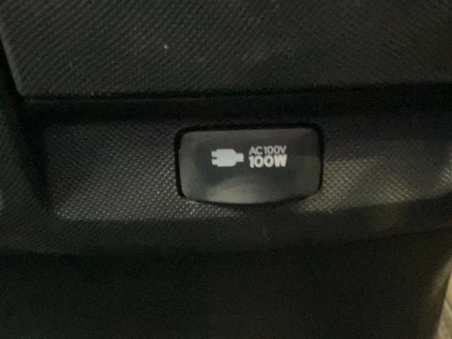 エスティマ アエラス　プレミアム　ツインサンルーフ　フリップダウンモニター　ナビ　ＴＶ　バックカメラ　スマートキ　ＥＴＣ　クルコン　クリアランスソナー　レーンアシスト　衝突軽減　両側電動スライドドア　オートマチックハイビーム　ドラレコ（32枚目）