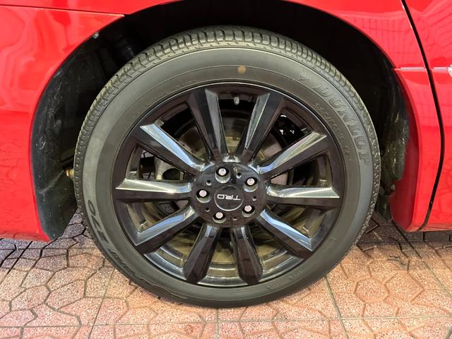 エスティマ アエラス　プレミアム　ツインサンルーフ　フリップダウンモニター　ナビ　ＴＶ　バックカメラ　スマートキ　ＥＴＣ　クルコン　クリアランスソナー　レーンアシスト　衝突軽減　両側電動スライドドア　オートマチックハイビーム　ドラレコ（41枚目）