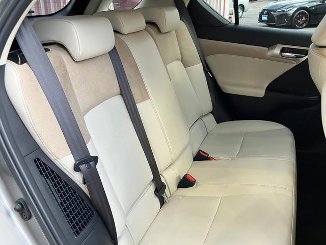 CT CT200h バージョンC Ltexシート ナビ TV バックカメラ スマートキ シートヒーター ETC レーダークルコン クリアランスソナー レーンアシスト 衝突被害軽減 オートマチックハイビーム LED メモリーパワーシート(29枚目)