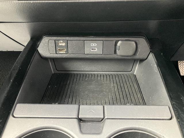 プリウス Z 12.3インチディスプレイオーディオプラス トヨタチームメイト パノラミックビューモニター ナビ TV アドバンストパーク レーダークルコン クリアランスソナー レーンアシスト 衝突被害軽減 ドラレコ(27枚目)