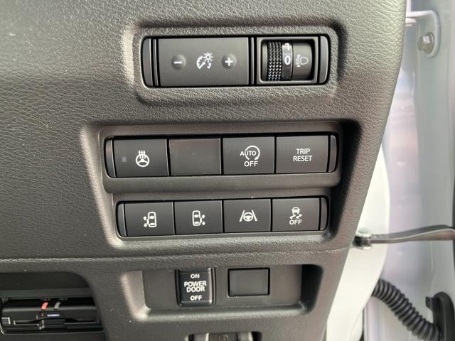 デリカミニ T プレミアム 届け出済未使用車 ターボ マイパイロット 全周囲カメラ ETC2.0 スマートキー ルーフレール 両側電動スライドドア クリアランスソナー レーンアシスト 衝突被害軽減 LED アイドリングストップ(11枚目)