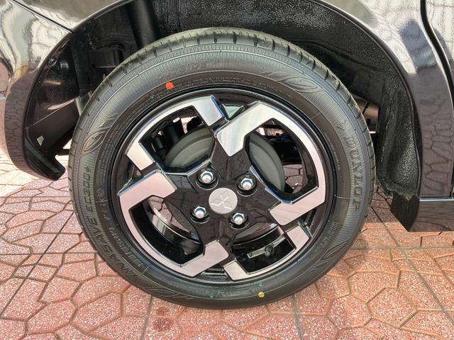 デリカミニ T プレミアム 届け出済未使用車 ターボ マイパイロット 全周囲カメラ ETC2.0 スマートキー ルーフレール 両側電動スライドドア クリアランスソナー レーンアシスト 衝突被害軽減 LED アイドリングストップ(27枚目)