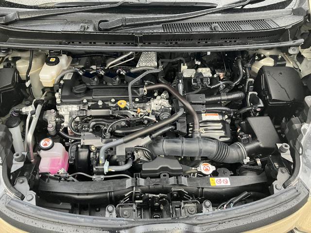 シエンタ ハイブリッドＺ　７人乗りフリップダウンモニター　パノラミックビューモニター　パークアシスト　ナビ　ＴＶ　ＥＴＣ２．０　スマートキー　レーダークルコン　衝突軽減ブレーキ　クリアランスソナー　レーンアシスト　ＬＥＤライト（24枚目）