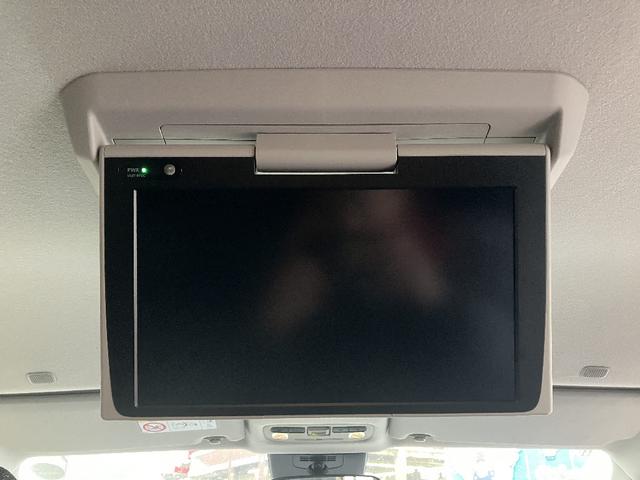 シエンタ ハイブリッドＺ　７人乗りフリップダウンモニター　パノラミックビューモニター　パークアシスト　ナビ　ＴＶ　ＥＴＣ２．０　スマートキー　レーダークルコン　衝突軽減ブレーキ　クリアランスソナー　レーンアシスト　ＬＥＤライト（25枚目）
