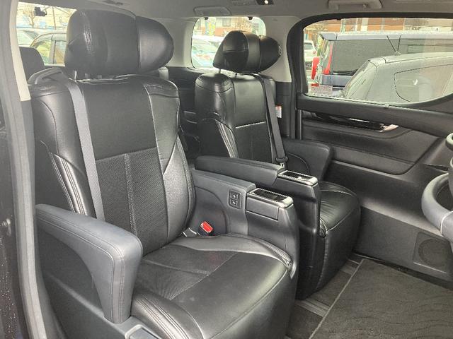 ヴェルファイア ２．５Ｚ　Ｇエディション　フリップダウンモニター　ナビ　ＴＶ　バックカメラ　スマートキー　衝突被害軽減　クリアランスソナー　レーダークルーズコントロール　レーンアシスト　ＬＥＤ　パワーバックドア　スマートキー　ドラレコ　フォグ（29枚目）