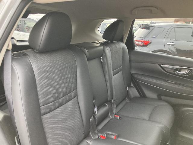 エクストレイル 20Xi プロパイロット アラウンドビューモニター 純正ナビ TV スマートリヤビューミラー パワーバックドア スマートキー 全席シートヒーター ETC クリアランスソナー 衝突被害軽減 LED レーンアシスト(15枚目)