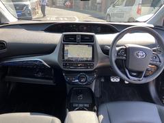 毎回座るフロントシート。運転席は必ず使用する部分ですので、座り心地が重要です！ 5