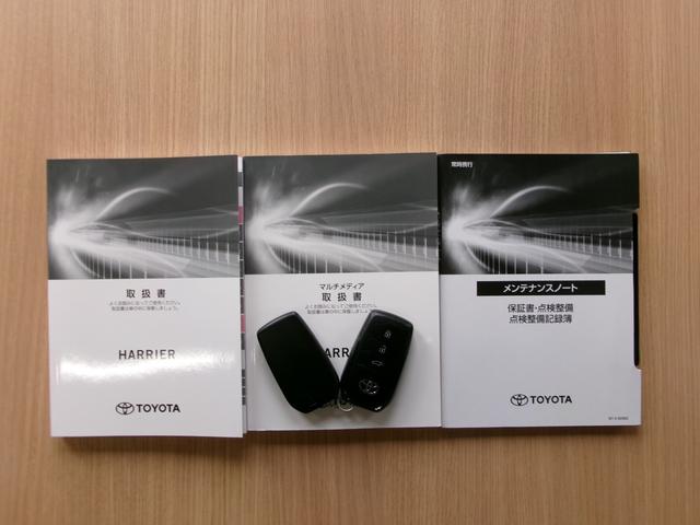 ハリアー Ｚ　１２．１インチＪＢＬナビ・全方位カメラ・２．０ＥＴＣ・パワーバックドア・アダプティブクルコン・デジタルミラー・Ｂｌｕｅｔｏｏｔｈ接続可・フルセグＴＶ・横滑り防止・車線逸脱・ステリモ・純正アルミ・フォグ（68枚目）