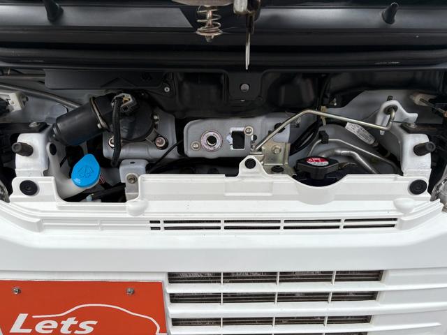 アクティトラック 　５速マニュアル　ワンオーナー　　大型鳥居　ラジオデッキ　ＥＴＣ　スペアキー　禁煙車　４ＷＤ　電動リフト　デフロック（19枚目）