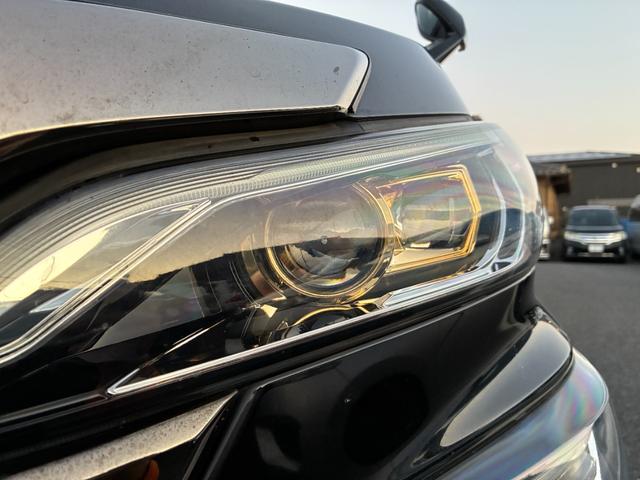 ヴェルファイア ２．５Ｚ　Ａエディション　ゴールデンアイズ　両側パワースライドドア　サンルーフ　カロッツェリア９インチナビ　アルパイン後席モニター　Ｂカメラ　ＥＴＣ　フルセグＴＶ　スペアキー　ドラレコ　禁煙車　ＤＶＤ／ＣＤ再生　ＨＩＤヘッドライト　オートライト（8枚目）