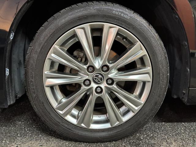 ヴェルファイア ２．５Ｚ　Ａエディション　ゴールデンアイズ　両側パワースライドドア　サンルーフ　カロッツェリア９インチナビ　アルパイン後席モニター　Ｂカメラ　ＥＴＣ　フルセグＴＶ　スペアキー　ドラレコ　禁煙車　ＤＶＤ／ＣＤ再生　ＨＩＤヘッドライト　オートライト（25枚目）