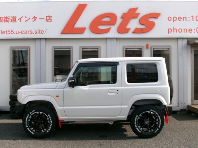 ジムニー XC 届出済未使用車・オープンカントリー・社外アルミ・9インチナビ・Bカメラ・純正マットフラップ・クルコン・純正バイザー・純正フロアマット・コーナーセンサー・車線逸脱・DVD再生・Bluetooth接続可(9枚目)