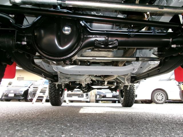 ジムニー XC 届出済未使用車・オープンカントリー・社外アルミ・9インチナビ・Bカメラ・純正マットフラップ・クルコン・純正バイザー・純正フロアマット・コーナーセンサー・車線逸脱・DVD再生・Bluetooth接続可(27枚目)