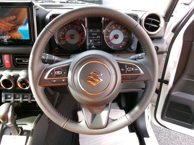 ジムニー XC 届出済未使用車・オープンカントリー・社外アルミ・9インチナビ・Bカメラ・純正マットフラップ・クルコン・純正バイザー・純正フロアマット・コーナーセンサー・車線逸脱・DVD再生・Bluetooth接続可(37枚目)