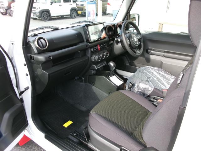 ジムニー XC 届出済未使用車・オープンカントリー・社外アルミ・9インチナビ・Bカメラ・純正マットフラップ・クルコン・純正バイザー・純正フロアマット・コーナーセンサー・車線逸脱・DVD再生・Bluetooth接続可(49枚目)