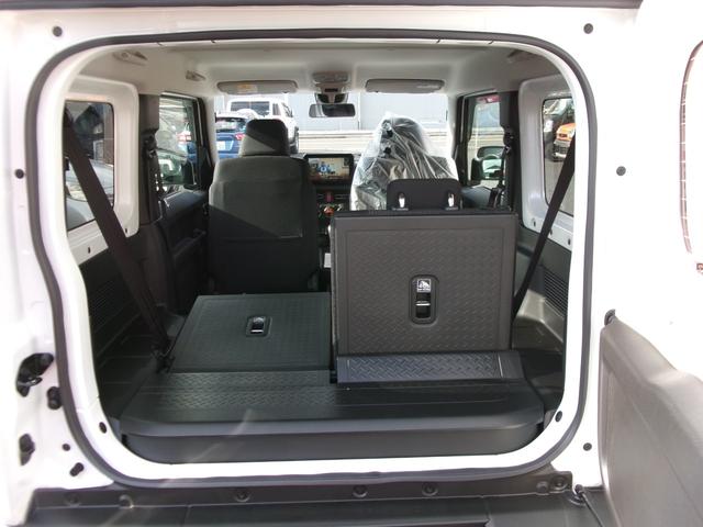 ジムニー XC 届出済未使用車・オープンカントリー・社外アルミ・9インチナビ・Bカメラ・純正マットフラップ・クルコン・純正バイザー・純正フロアマット・コーナーセンサー・車線逸脱・DVD再生・Bluetooth接続可(59枚目)