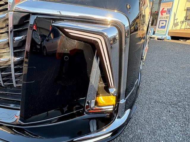 アルファードハイブリッド エグゼクティブラウンジＳ　ＷＡＬＤフルエアロ／ＷＡＬＤ２０インチＡＷ／サンルーフ／メーカーナビＬＢＬ／後席モニター／ビルシュタイン車高調／Ｂｉｏｔブレーキローター／本革シート／シートヒーター・ベンチレーション／衝突軽減装置／（10枚目）