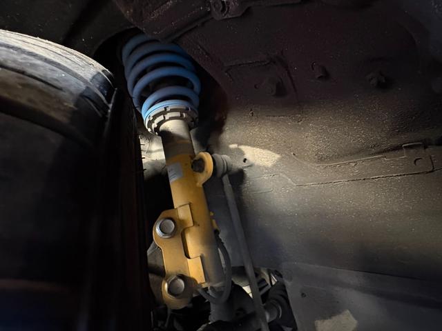 アルファードハイブリッド エグゼクティブラウンジＳ　ＷＡＬＤフルエアロ／ＷＡＬＤ２０インチＡＷ／サンルーフ／メーカーナビＬＢＬ／後席モニター／ビルシュタイン車高調／Ｂｉｏｔブレーキローター／本革シート／シートヒーター・ベンチレーション／衝突軽減装置／（77枚目）