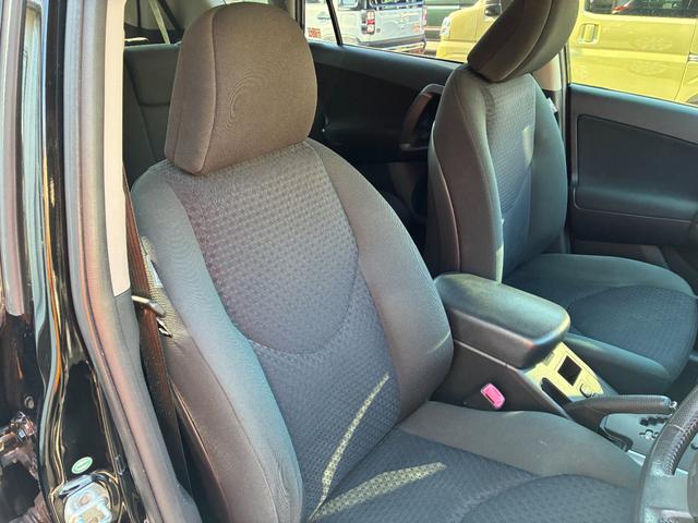 ヴァンガード ２４０Ｓ　Ｓパッケージ　４ＷＤ・７インチナビ・Ｂカメラ・ＥＴＣ・純正ドラレコ・ＤＶＤ再生・Ｂｌｕｅｔｏｏｔｈ接続・フルセグＴＶ・純正サイドバイザー・純正フロアマット・純正アルミ・ステリモ・クルコン・横滑り防止・電動格納ミラー（39枚目）