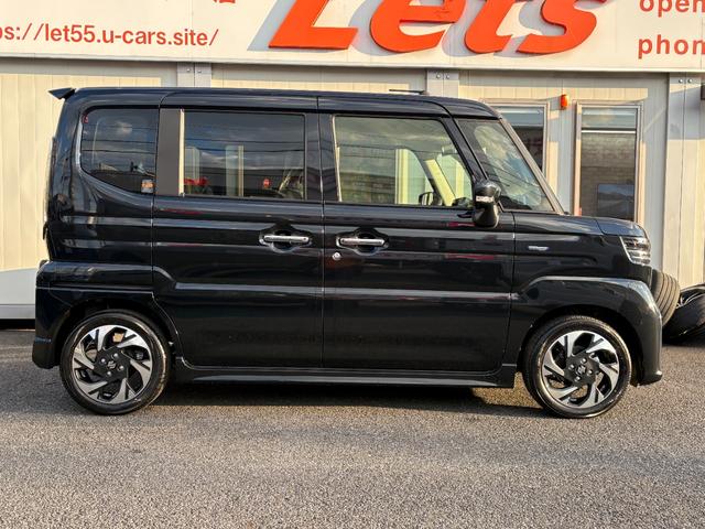 スペーシアカスタム ハイブリッドXS 届済未使用車 カロッツェリア9インチナビ Bカメラ 両側電動スライドドア HUD シートヒーター ハンドルヒーター 二列目スライド サーキュレーター 15インチアルミ オートエアコン 電子パーキング(11枚目)