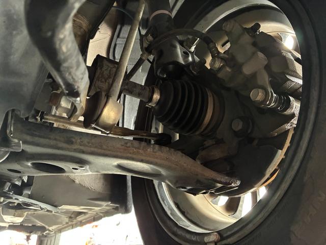 ルーミー カスタムＧ－Ｔ　ワンオーナー／９インチナビ／バックカメラ／ＥＴＣ／フルセグ／Ｂｌｕｅｔｏｏｔｈ／ＤＶＤ再生／両側パワースライドドア／クルーズコントロール／ＬＲシートヒーター／衝突軽減／横滑り防止／コーナーセンサー（28枚目）