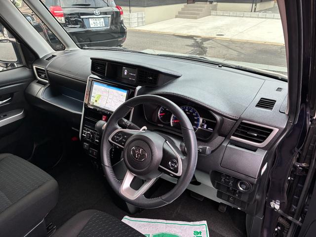 ルーミー カスタムＧ－Ｔ　ワンオーナー／９インチナビ／バックカメラ／ＥＴＣ／フルセグ／Ｂｌｕｅｔｏｏｔｈ／ＤＶＤ再生／両側パワースライドドア／クルーズコントロール／ＬＲシートヒーター／衝突軽減／横滑り防止／コーナーセンサー（38枚目）