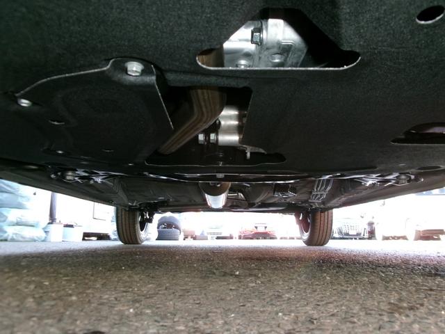 クロスビー ハイブリッドMZ 登録済未使用車 ブラック2トーンルーフ スズキコネクトナビ 全方位カメラ HDMI シートヒーター ステアリングヒーター 消灯軽減ブレーキ BSM クルーズコントロール スペアキー 取扱説明書(29枚目)