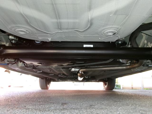 クロスビー ハイブリッドMZ 登録済未使用車 ブラック2トーンルーフ スズキコネクトナビ 全方位カメラ HDMI シートヒーター ステアリングヒーター 消灯軽減ブレーキ BSM クルーズコントロール スペアキー 取扱説明書(32枚目)