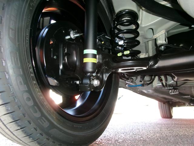 クロスビー ハイブリッドMZ 登録済未使用車 ブラック2トーンルーフ スズキコネクトナビ 全方位カメラ HDMI シートヒーター ステアリングヒーター 消灯軽減ブレーキ BSM クルーズコントロール スペアキー 取扱説明書(33枚目)