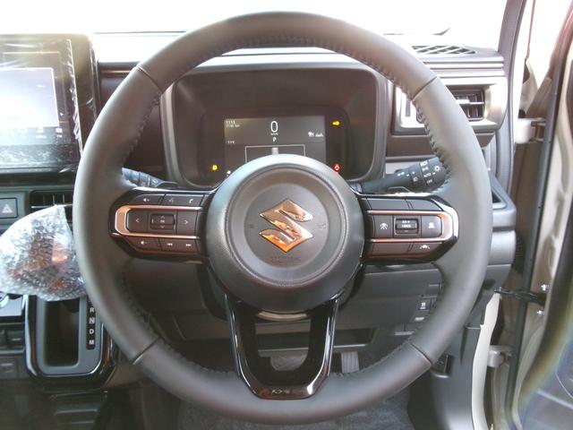 クロスビー ハイブリッドMZ 登録済未使用車 ブラック2トーンルーフ スズキコネクトナビ 全方位カメラ HDMI シートヒーター ステアリングヒーター 消灯軽減ブレーキ BSM クルーズコントロール スペアキー 取扱説明書(40枚目)