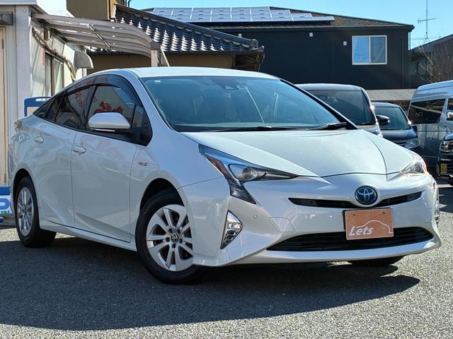 プリウス Ｓセーフティプラス　純正ナビ／ＥＴＣ／バックカメラ／前後ドラレコ／フルセグ／ＣＤ・ＤＶＤ／Ｂｌｕｅｔｏｏｔｈ／車線逸脱防止／クリアランスソナー／パーキングアシスト／オートハイビーム／横滑り防止／／スペアキー／取説／保証書（4枚目）