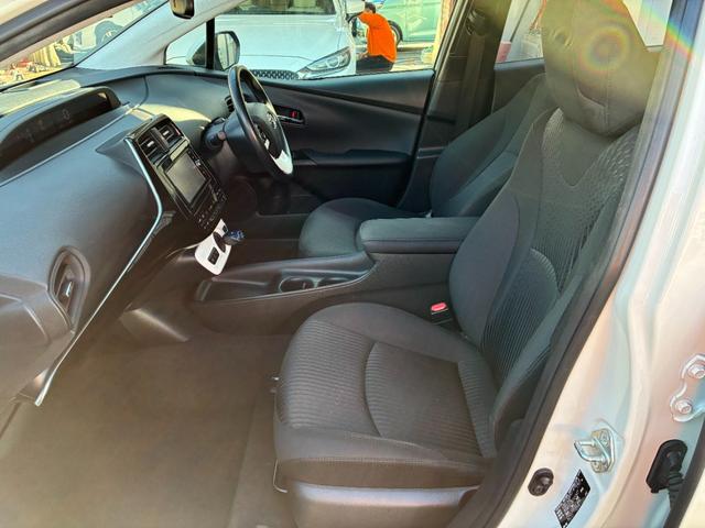 プリウス Ｓセーフティプラス　純正ナビ／ＥＴＣ／バックカメラ／前後ドラレコ／フルセグ／ＣＤ・ＤＶＤ／Ｂｌｕｅｔｏｏｔｈ／車線逸脱防止／クリアランスソナー／パーキングアシスト／オートハイビーム／横滑り防止／／スペアキー／取説／保証書（55枚目）