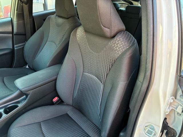 プリウス Ｓセーフティプラス　純正ナビ／ＥＴＣ／バックカメラ／前後ドラレコ／フルセグ／ＣＤ・ＤＶＤ／Ｂｌｕｅｔｏｏｔｈ／車線逸脱防止／クリアランスソナー／パーキングアシスト／オートハイビーム／横滑り防止／／スペアキー／取説／保証書（56枚目）