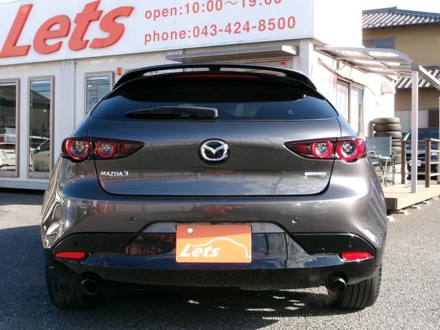 MAZDA3ファストバック 20S Lパッケージ ユーザー買取車/マツダコネクトナビ/TV/DVD/ETC/全方位モニター/BOSEサウンド12スピーカー/純正フルエアロ/衝突軽減装置/追従クルコン/シートヒーター/黒革シート/ローダウン(7枚目)
