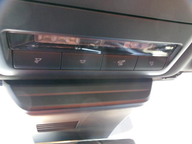 MAZDA3ファストバック 20S Lパッケージ ユーザー買取車/マツダコネクトナビ/TV/DVD/ETC/全方位モニター/BOSEサウンド12スピーカー/純正フルエアロ/衝突軽減装置/追従クルコン/シートヒーター/黒革シート/ローダウン(52枚目)