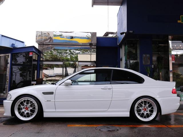 Ｍ３ Ｍ３　ＳＭＧＩＩ　サクラムマフラー　ＤＭＥチューン　ＢＢＳ１９インチ　ミッションＯＨ済　アラゴスタ車高調ＯＨ済　プラズマダイレクト　ＶＡＮＯＳ（ＯＨ済）　ＣＳＬプログラミング　軽量化カーボンルーフ交換（16枚目）