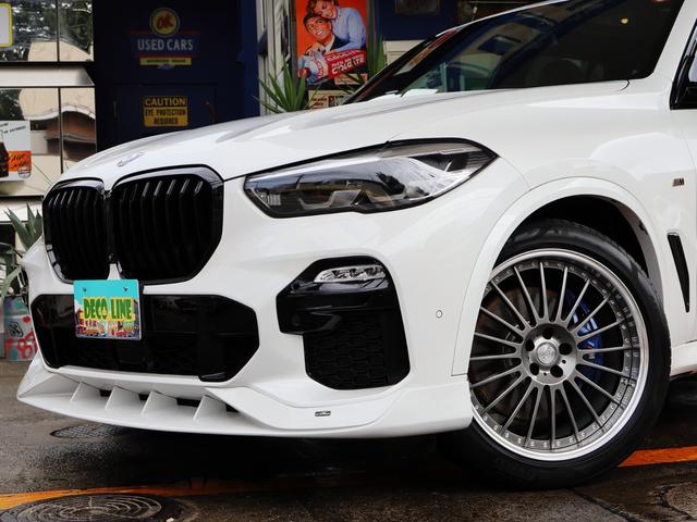 Ｘ５ ｘＤｒｉｖｅ　３５ｄ　Ｍスポーツ　電子制御アダプティブサスペンション　パノラマサンルーフ　ハーマンカードン　ミネラルホワイト　ブラウン内装　ＡＣシュニッツァーフロントスポイラー　ＴＷＳ２１インチ　Ｍドアミラー　オートテールゲート（3枚目）