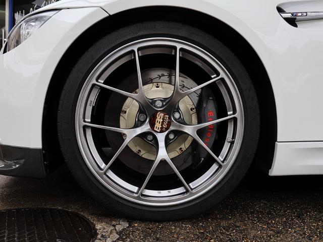 Ｍ３ Ｍ３クーペ　Ｇ－ＰＯＷＥＲ　ＳＫＩスーパーチャージャーシステム　ＥＮＤＬＥＳＳレーシングＭＯＮＯブレーキ　アラゴスタ車高調×エアサス　３Ｄデザイン　ＨＫＳ　ＣＡＭＰ２　　ワンオフマフラー（23枚目）