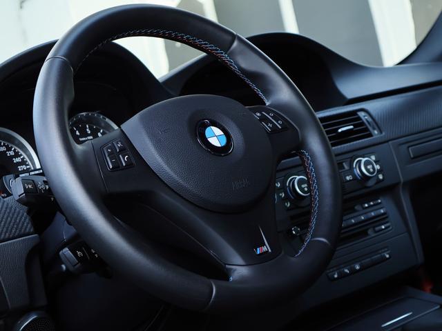 Ｍ３ Ｍ３クーペ　Ｇ－ＰＯＷＥＲ　ＳＫＩスーパーチャージャーシステム　ＥＮＤＬＥＳＳレーシングＭＯＮＯブレーキ　アラゴスタ車高調×エアサス　３Ｄデザイン　ＨＫＳ　ＣＡＭＰ２　　ワンオフマフラー（63枚目）