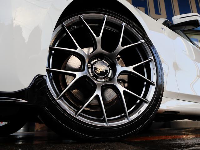 ＢＢＳ　ＲＥ−Ｖ７　１９インチ　ダイヤモンドブラック（￥６００．０００−）ミシュランパイロットスポーツ５（￥２００．０００−）渋すぎます！ワンピースのプラチナブラックが足元を輝かせます。