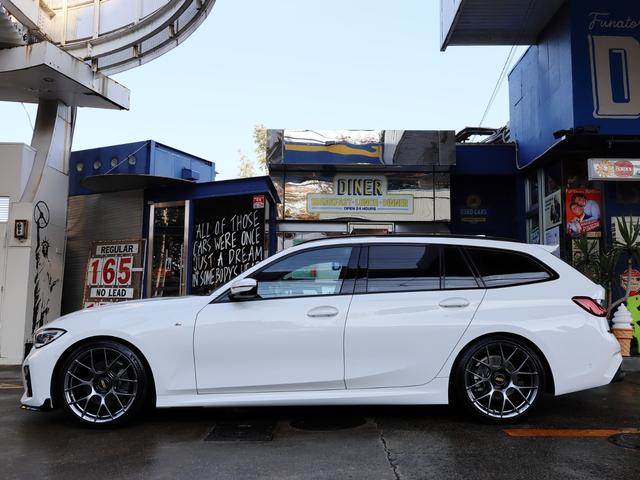 ハイラインパッケージ（￥２０５．０００−）ランバーサポート　　アッシュグレーブラウンファインウッドインテリアトリム　パールクロームハイライト　ヴァーネスカレザーシート　コニャック　ブラック