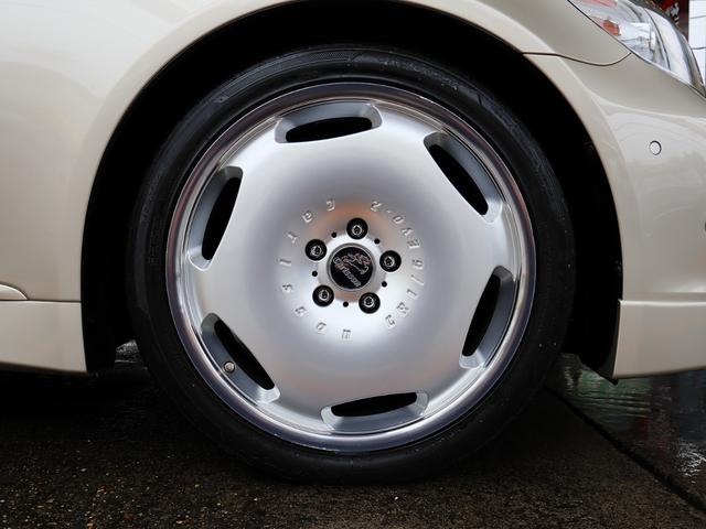 ＬＳ ＬＳ４６０　バージョンＳＺ　中期　Ｃａｒｌｓｓｏｎ２０インチ　ＳＲ　Ｓクロージャ―　アルカンタラルーフライナーＦＳＲスカート＆Ｔスポイラー　Ｐサウンド　黒革シート　シートヒーター＆ベンチレーション　Ａトランク（23枚目）