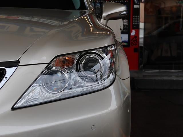 ＬＳ ＬＳ４６０　バージョンＳＺ　中期　Ｃａｒｌｓｓｏｎ２０インチ　ＳＲ　Ｓクロージャ―　アルカンタラルーフライナーＦＳＲスカート＆Ｔスポイラー　Ｐサウンド　黒革シート　シートヒーター＆ベンチレーション　Ａトランク（32枚目）